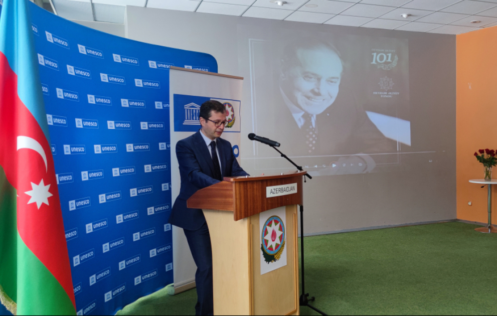 UNESCO-da Ulu Öndər Heydər Əliyevin anadan olmasının 101-ci ildönümü qeyd edilib VİDEO
