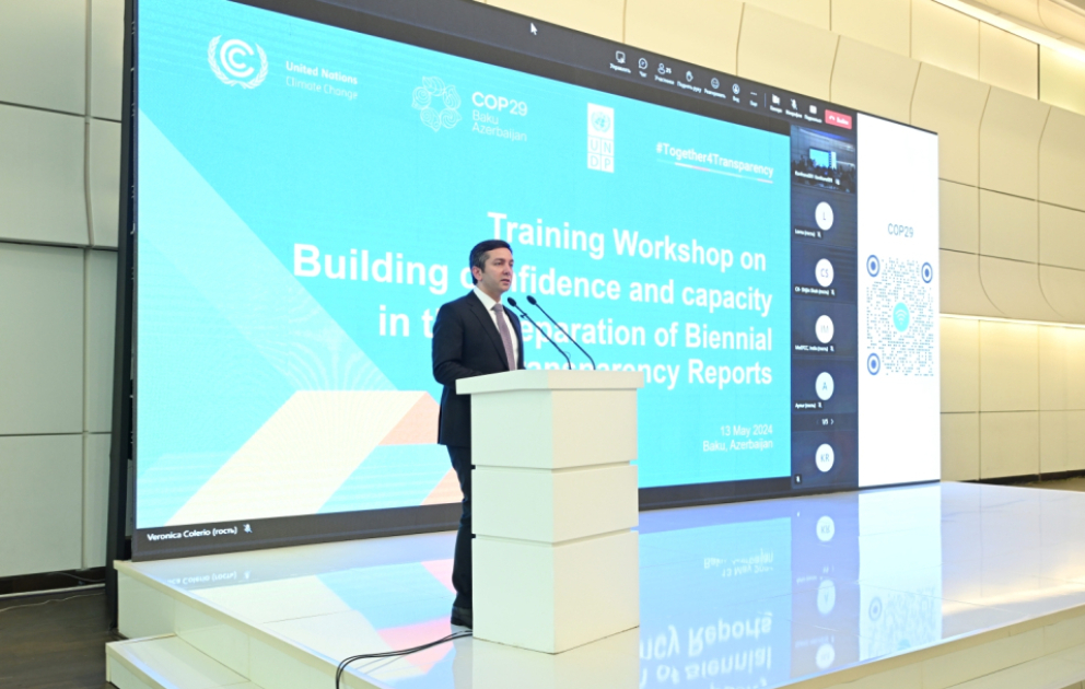 Bakıda “İkiillik Şəffaflıq Hesabatının hazırlanması üzrə etimad quruculuğu və bacarıqların artırılması” adlı təlim-seminar keçirilir VİDEO