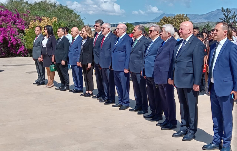 Milli Məclisin deputatları Şimali Kipr Türk Respublikasının banilərinin xatirəsini yad ediblər VİDEO