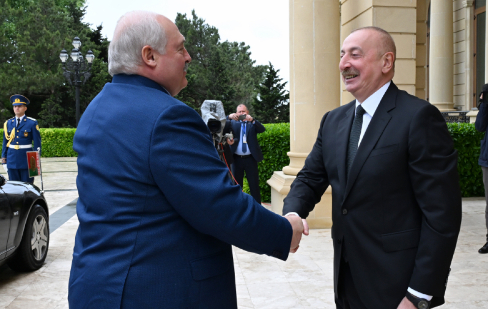 Bakou : Cérémonie d’accueil officiel du président biélorusse Alexandre Loukachenko VIDEO