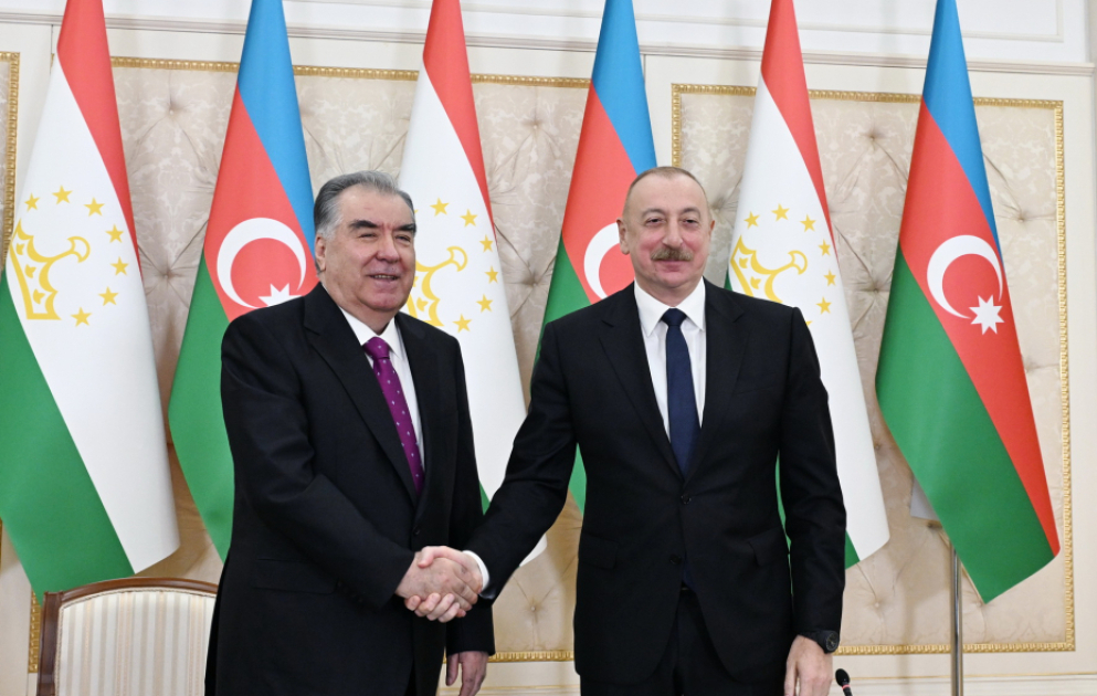 Azərbaycan və Tacikistan prezidentləri mətbuata bəyanatlarla çıxış ediblər  YENİLƏNİB-2 VİDEO