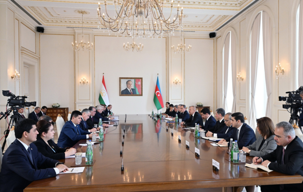 Azerbaijani and Tajikistani Presidents held expanded meeting VIDEO