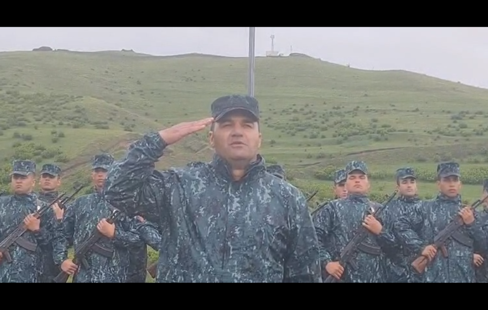 Le drapeau azerbaïdjanais hissé dans les 4 villages libérés de la région de Gazakh VIDEO