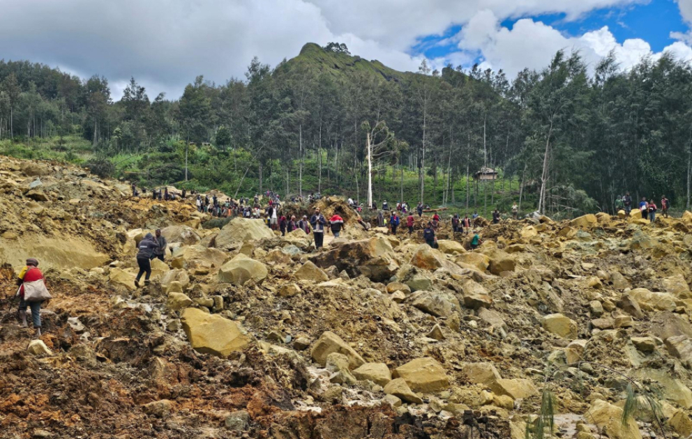 Papua-Yeni Qvineyada torpaq sürüşməsi nəticəsində ölənlərin sayı 300-ə çatıb VİDEO