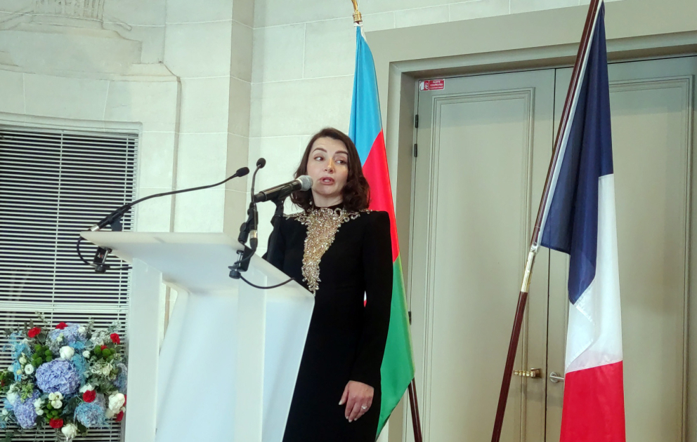 Parisdə Azərbaycanın Müstəqillik Günü təntənəli şəkildə qeyd olunub VİDEO