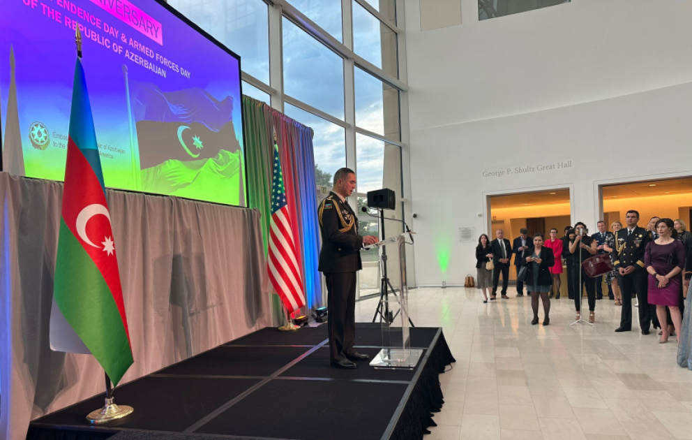 Amerikalı general: ABŞ ilə Azərbaycan sülhü və stabilliyi gücləndirmək naminə birgə səy göstərir VİDEO