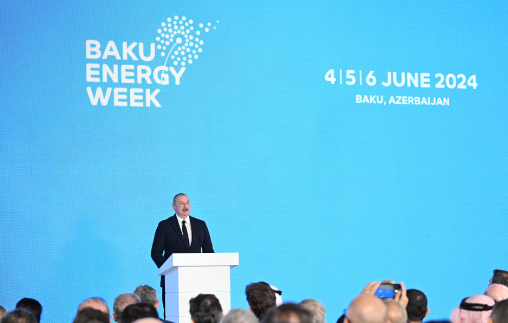 President Ilham Aliyev addressed opening of 29th Caspian Oil & Gas and 12th Caspian Power exhibitions as part of Baku Energy Week VIDEO