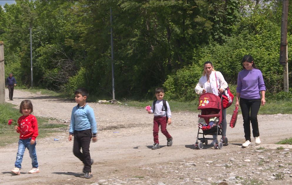 Şəki və Balakənin bağçası olmayan ucqar kəndlərində yeni pilot layihəyə start verilib VİDEO