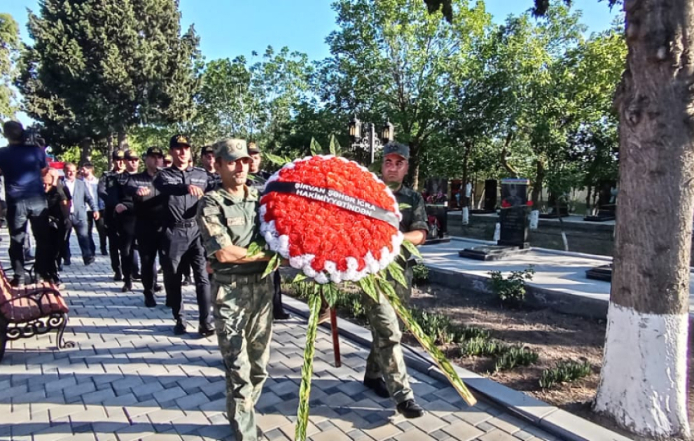 Şəhid Elman Çıraqovun nəşinin qalıqları Şirvanda torpağa tapşırılıb VİDEO