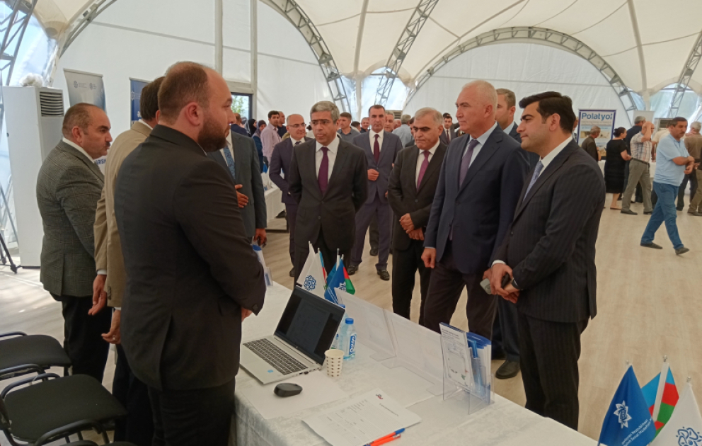 В Лачине соискателям работы предложено 335 вакансий ВИДЕО