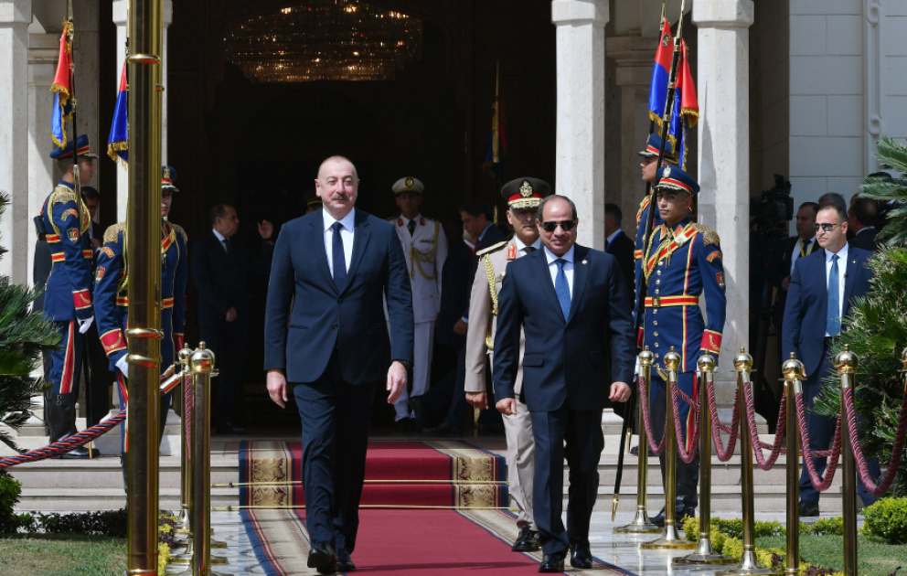 Azərbaycan Prezidenti İlham Əliyevin Misirdə rəsmi qarşılanma mərasimi olub YENİLƏNİB VİDEO