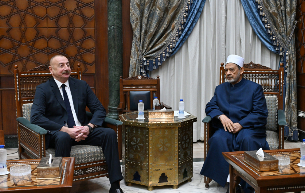 Prezident İlham Əliyevin Əl-Əzhəri Şərifin şeyxi, böyük imam Əhməd Məhəmməd Əhməd Əl Tayyib ilə görüşü olub  YENİLƏNİB VİDEO