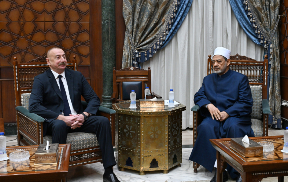 Le président Ilham Aliyev rencontre le cheikh d’Al-Azhar Ahmed Muhammad Ahmed Al Tayeb VIDEO