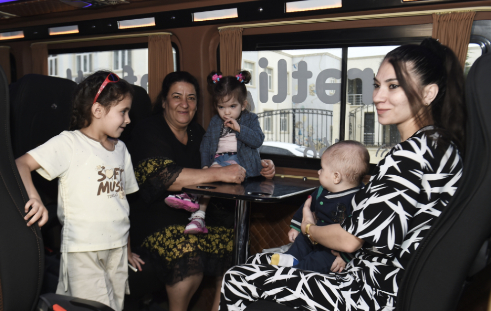 Azerbaijan transfers 21 more families to Shusha VIDEO