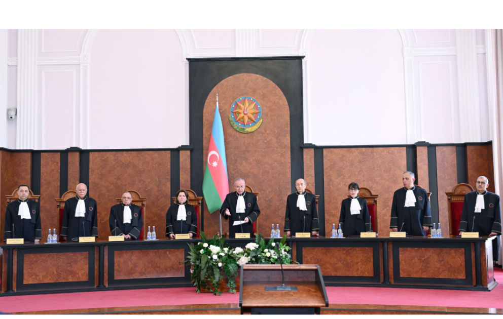 Konstitusiya Məhkəməsinin Plenumu Milli Məclisin buraxılmasının Konstitusiyaya uyğunluğuna dair Prezidentin sorğusuna baxıb  YENİLƏNİB - 2 VİDEO