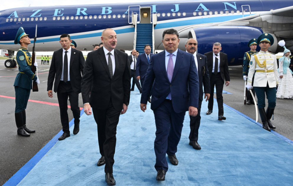 Prezident İlham Əliyev Qazaxıstanın Astana şəhərinə səfərə gəlib  VİDEO