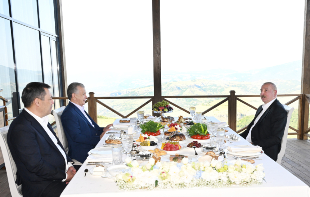 Presidents of Azerbaijan, Uzbekistan and Kyrgyzstan attended informal dinner in Shusha VIDEO