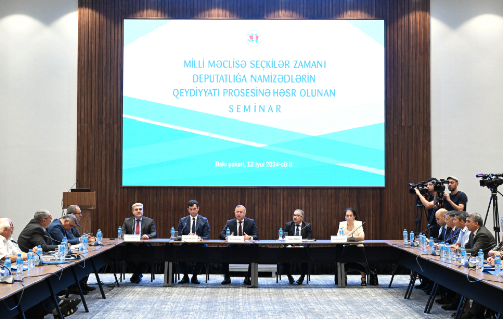 Mərkəzi Seçki Komissiyası deputatlığa namizədlərin qeydiyyatı prosesinə həsr olunan seminar keçirib VİDEO