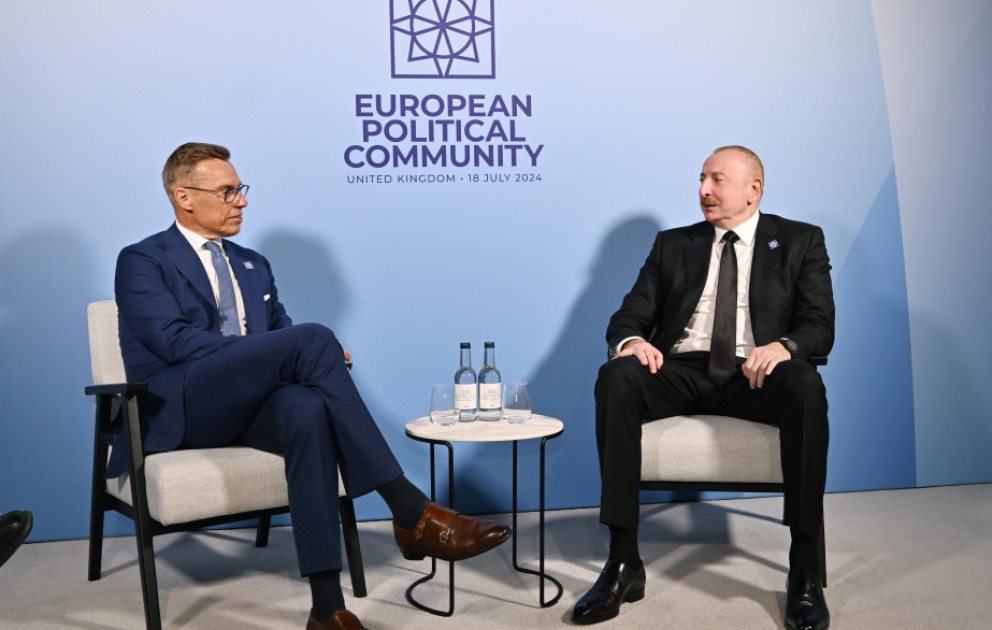 Oxford: Präsident Ilham Aliyev trifft sich mit seinem finnischen Amtskollegen Alexander Stubb AKTUALISIERT VIDEO