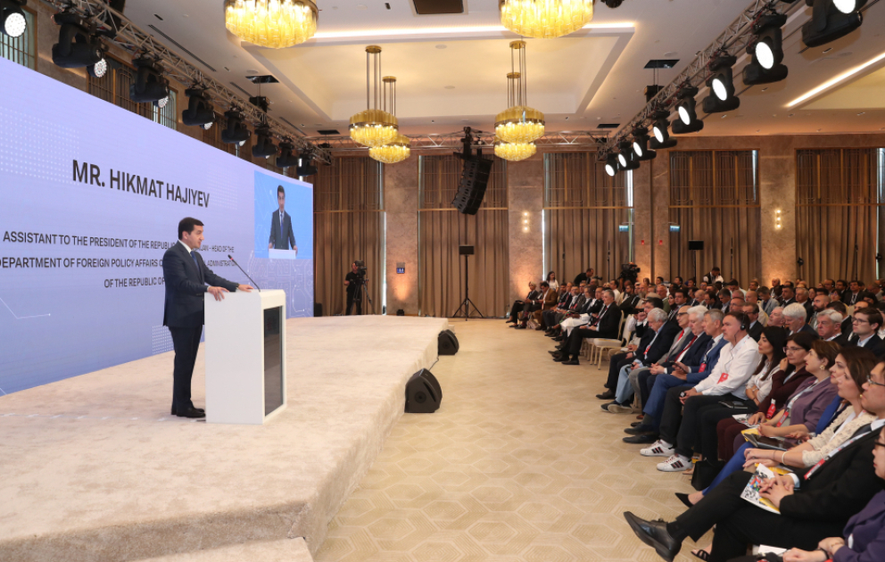 Hikmət Hacıyev: COP29-la bağlı çox güclü dezinformasiya kampaniyası ilə üzləşmişik VİDEO