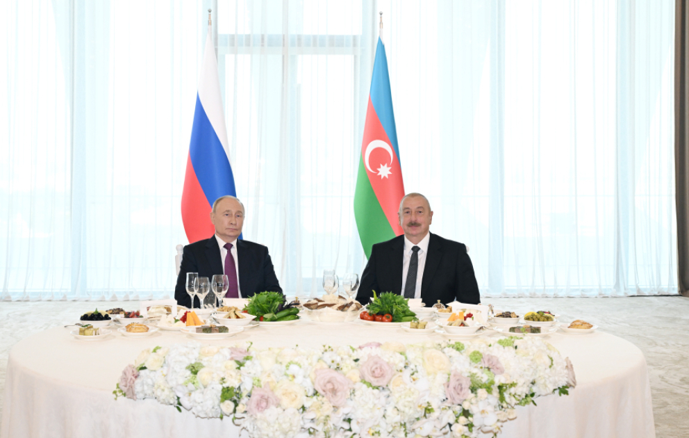 State reception was hosted by President Ilham Aliyev in honor of Russian President Vladimir Putin in Baku VIDEO