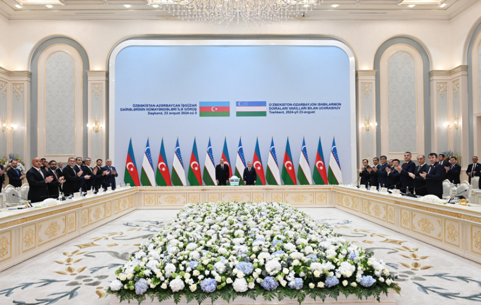 Tachkent : Rencontre des présidents azerbaïdjanais et ouzbek avec les représentants des milieux d’affaires des deux pays VIDEO