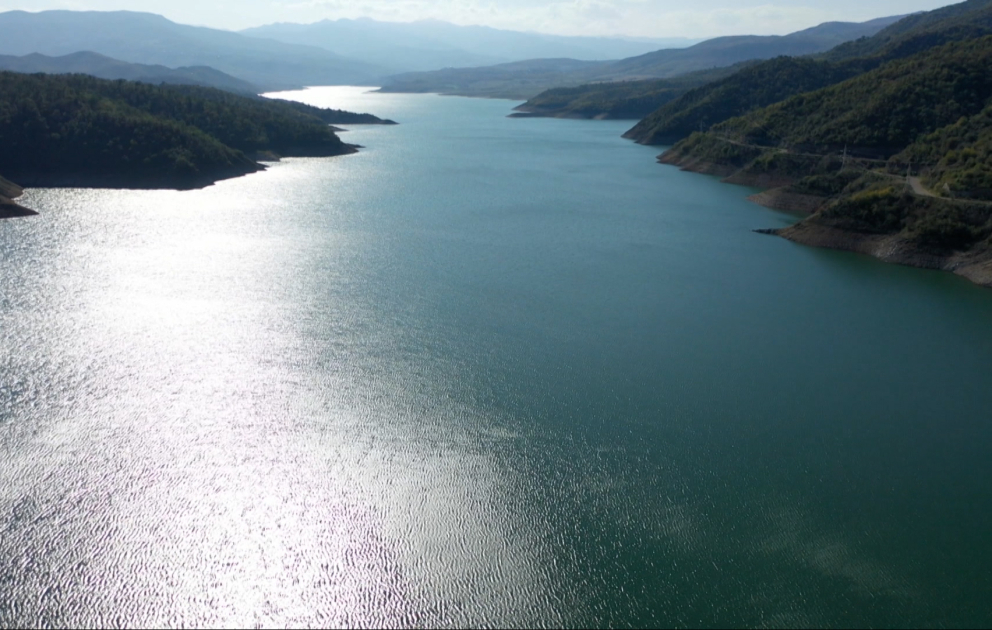 Площадь водной поверхности Сарсангского водохранилища достигла рекордного уровня ВИДЕО