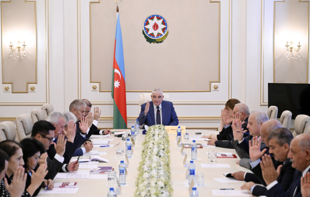 Mərkəzi Seçki Komissiyasının növbəti iclası keçirilib YENİLƏNİB VİDEO