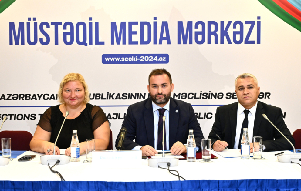 Rumıniyalı müşahidəçi: Media nümayəndələri heç bir maneə olmadan prosesi izləyə bilirdilər VİDEO