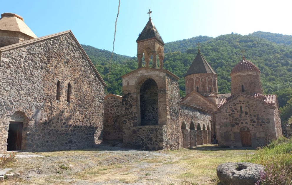 Xudavəng monastır kompleksi işğal dövründə erməni vandalizminə məruz qalıb  FOTO VİDEO
