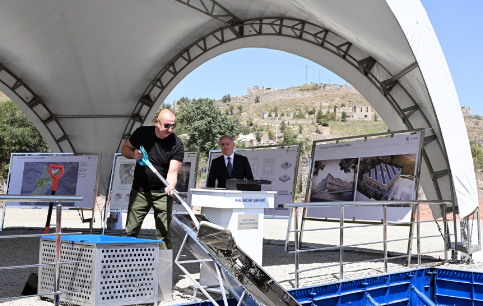 President Ilham Aliyev laid foundation stone for administrative building in city of Kalbajar VIDEO