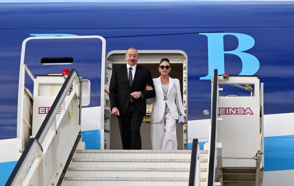 Präsident Ilham Aliyev in Mailand eingetroffen VIDEO