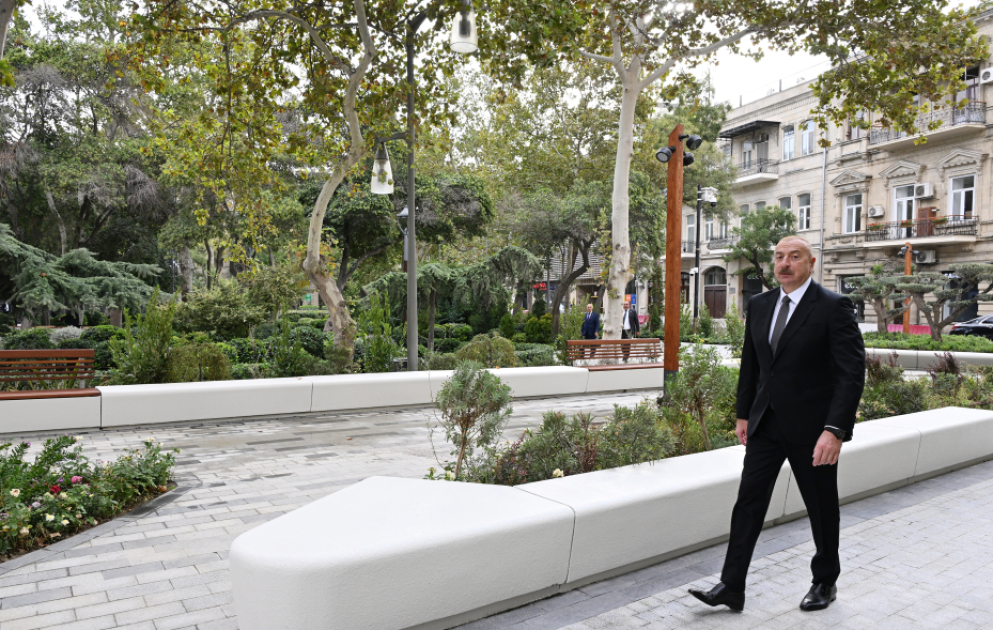 President Ilham Aliyev visited "Khagani" Garden and surrounding areas after improvements and renovations VIDEO