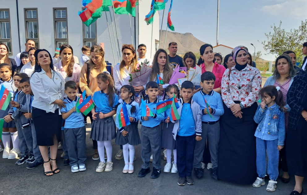 32 ildən sonra Xocalıda ilk tədris ilinin zəngi çalınıb  YENİLƏNİB FOTO VİDEO