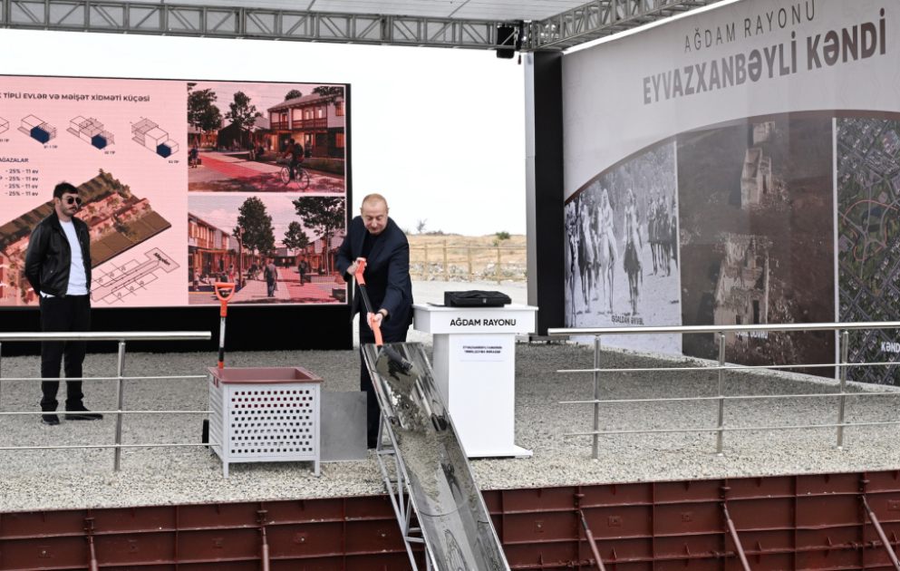 Prezident İlham Əliyev Ağdam rayonunun Eyvazxanbəyli kəndinin təməlqoyma mərasimində iştirak edib  YENİLƏNİB VİDEO