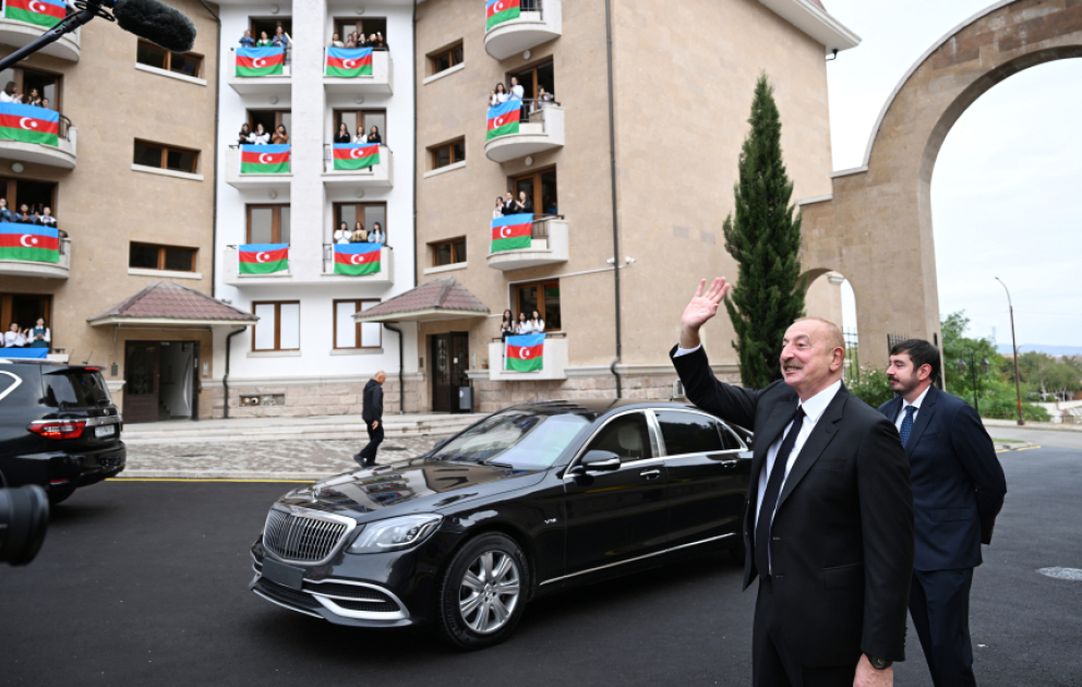 Президент Ильхам Алиев принял участие в открытии после ремонта студенческого общежития Карабахского университета в Ханкенди  ОБНОВЛЕНО ВИДЕО