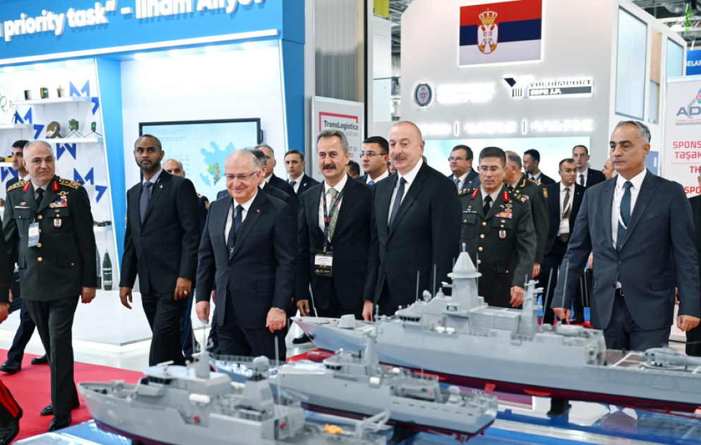 Президент Ильхам Алиев ознакомился с выставками ADEX-2024 и Securex Caspian ОБНОВЛЕНО ВИДЕО
