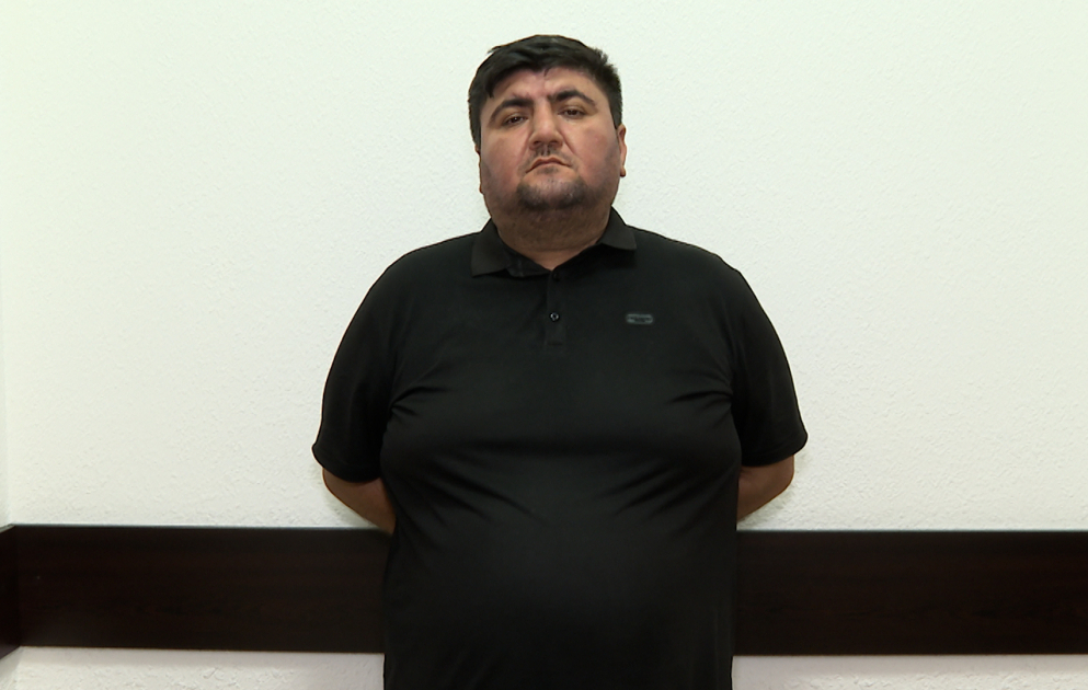 Nəsimi rayonunda müharibə iştirakçılarına qarşı dələduzluq edən şəxs saxlanılıb VİDEO