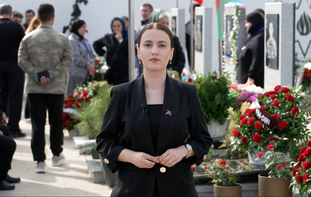 Xalqımız şəhidlərin uyuduğu müqəddəs məkanları ziyarət edib VİDEO