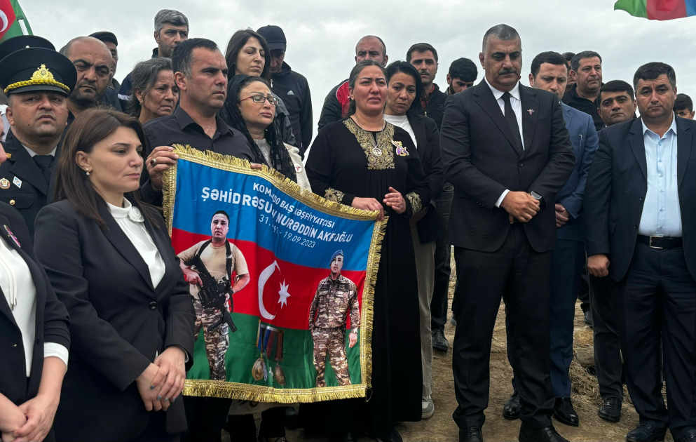 Füzulidə Vətən müharibəsinin ilk şəhidlərinin xatirəsinə ucaldılan abidə ziyarət olunub VİDEO