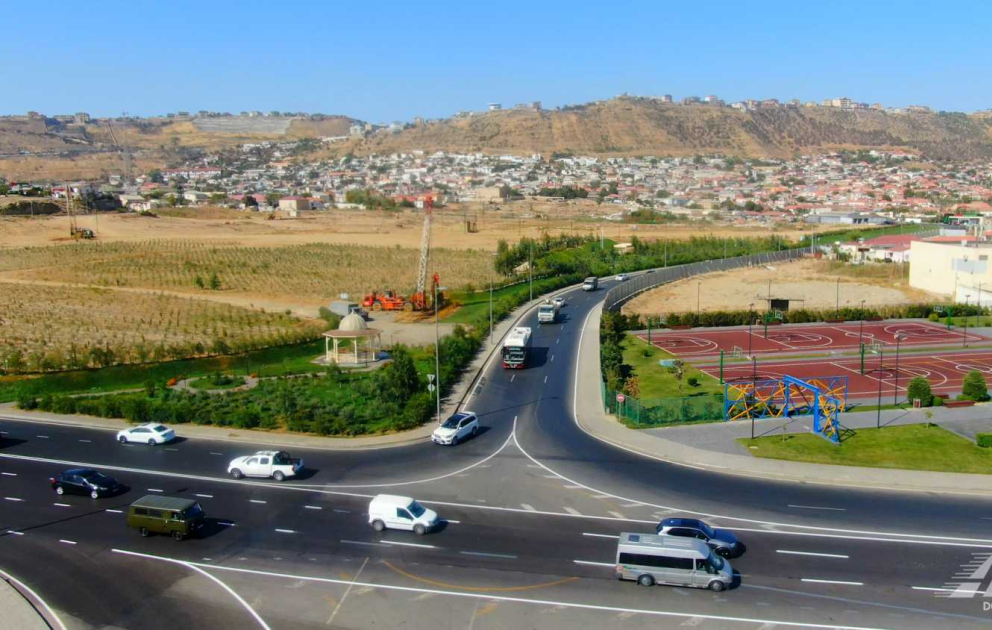 Salyan şosesində təmir işləri başa çatıb VİDEO