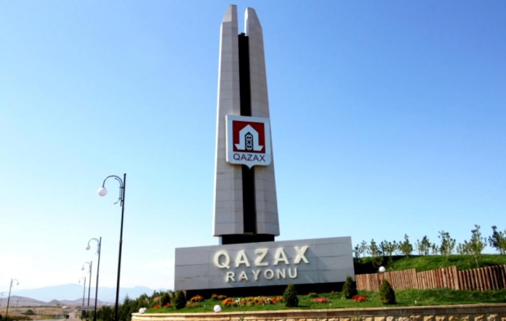 Qazaxda 18 tələbə dönər yedikdən sonra xəstəxanaya yerləşdirilib, AQTA araşdırmalara başlayıb VİDEO