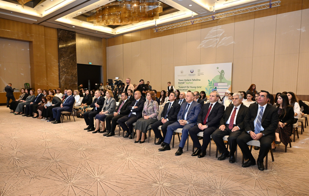 “Gənc qızların təhsilinə dəstək” layihəsi çərçivəsində növbəti tədbir keçirilib VİDEO