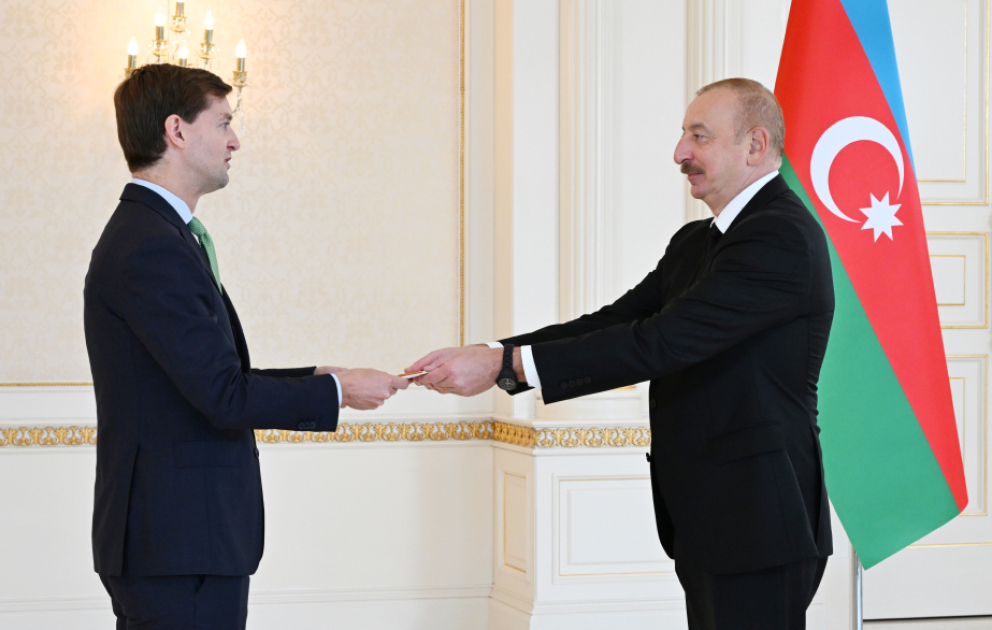 President Ilham Aliyev received credentials of incoming ambassador of Belgium to Azerbaijan VIDEO