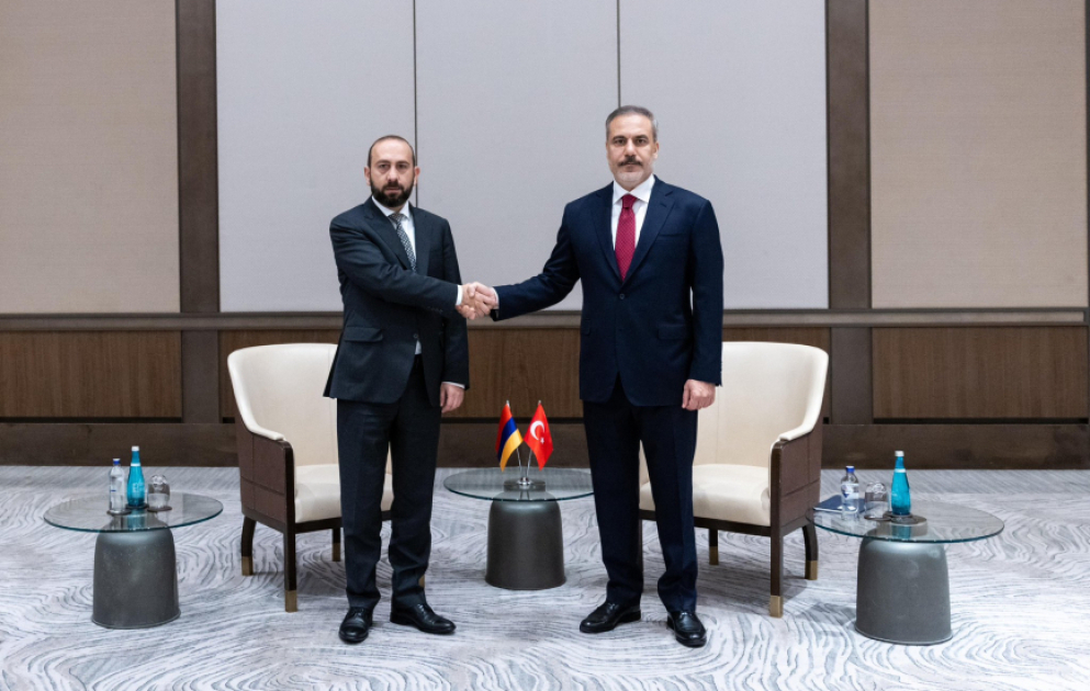 Hakan Fidan rusiyalı və ermənistanlı həmkarları ilə görüşüb VİDEO