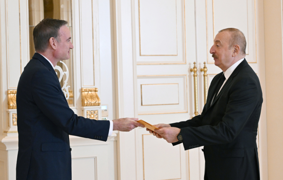 Le président azerbaïdjanais reçoit un assistant spécial du président américain MIS A JOUR VIDEO