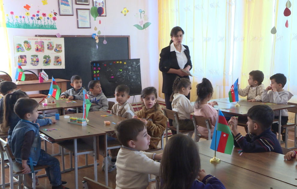 Balakənli bağça müəllimi diaqnostik qiymətləndirmə imtahanında ölkə birincisi olub VİDEO