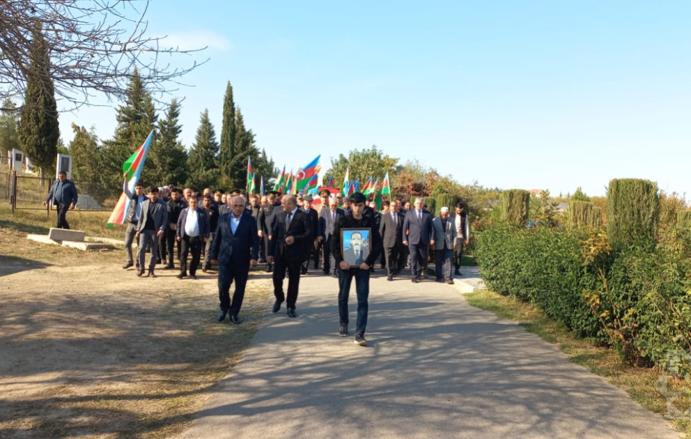 Ağdamda Birinci Qarabağ müharibəsinin mülki şəhidi torpağa tapşırılıb VİDEO