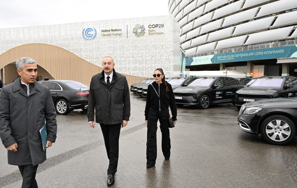 COP29: Präsident Ilham Aliyev besichtigt Vorbereitungen im Olympiastadion AKTUALISIERT VIDEO