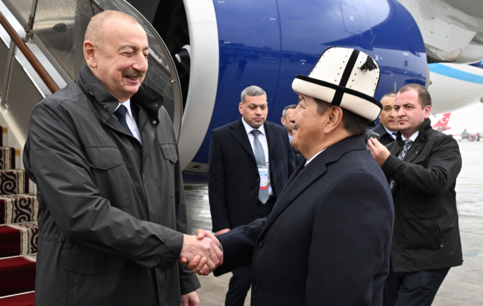 Präsident von Aserbaidschan Ilham Aliyev zu Besuch in Kirgisistan eingetroffen VIDEO